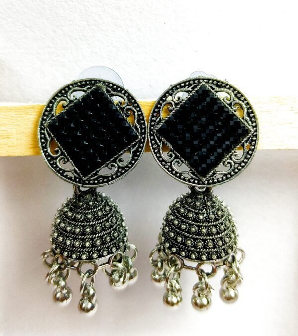Ultimate Jewelry & Cute Essentials Hamper - Image 11